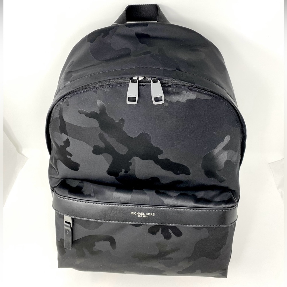 NWT Michael Kors Backpack - Picture 2 of 10